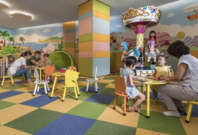 Отель Shangrila Sanya