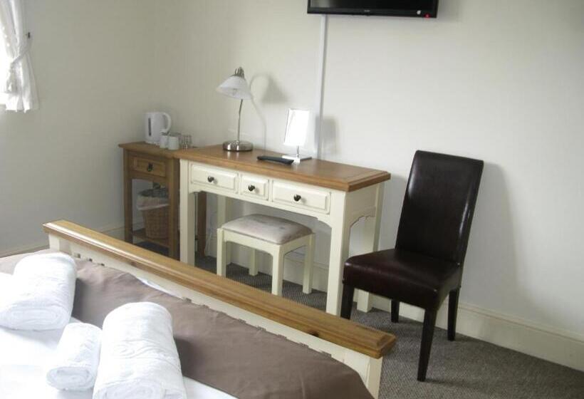 酒店 The Chequers Inn