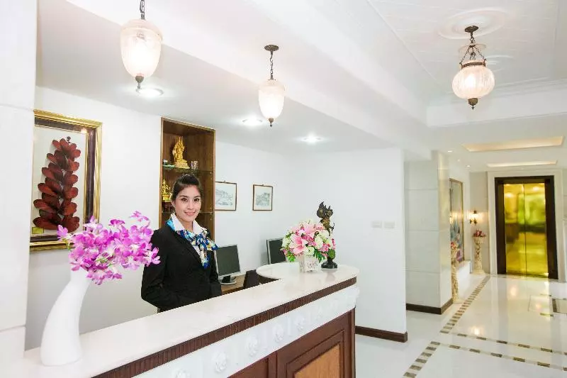 Hotelli The Grand Sathorn