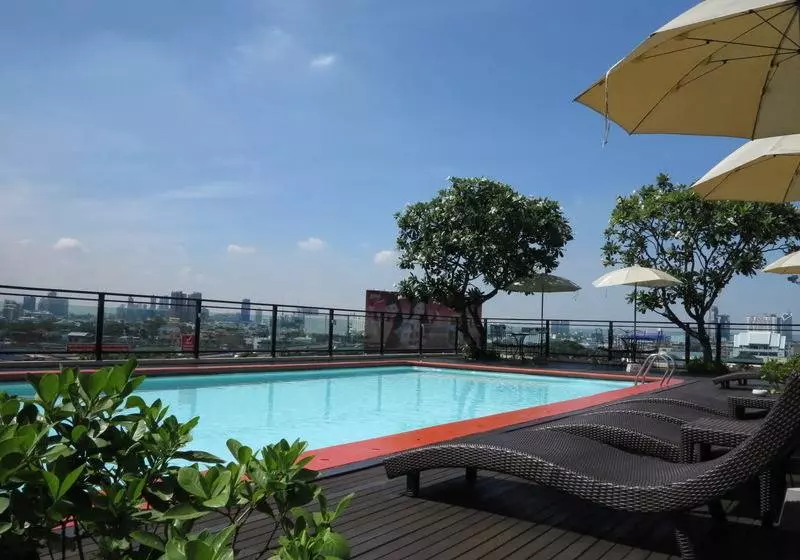 Hotelli The Grand Sathorn