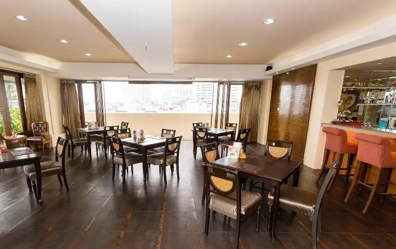 Hotelli The Grand Sathorn