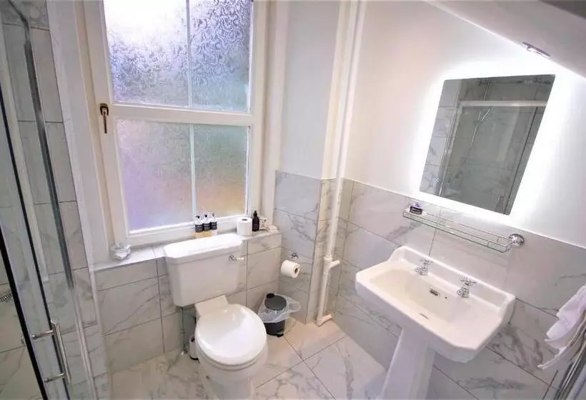 هتل Tigh Na Cloich