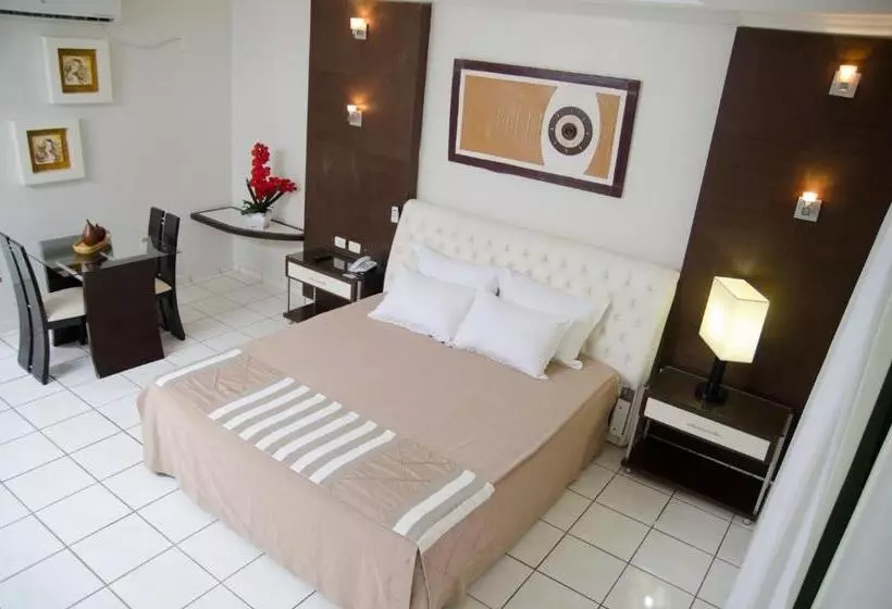 Hotel Vitoria Palace