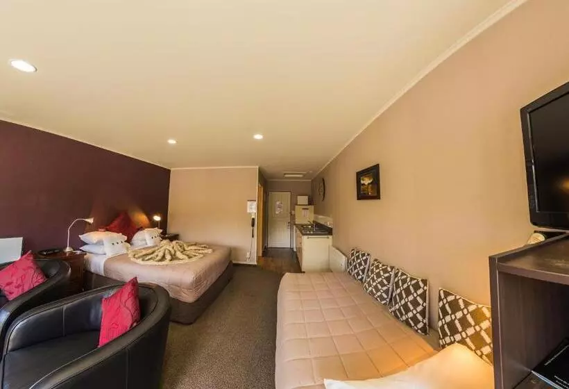 汽车旅馆  Lakefront Lodge