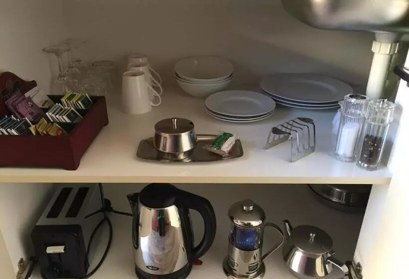 汽车旅馆  Lakefront Lodge