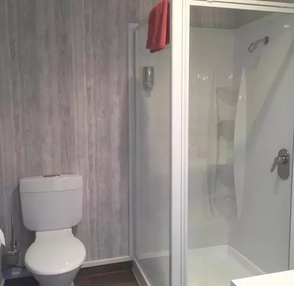 汽车旅馆  Lakefront Lodge