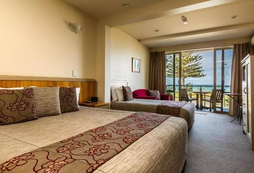 مُتل Pebble Beach Motor Inn