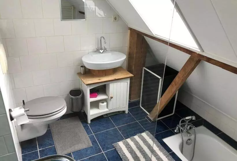 ベッドアンドブレックファースト Rumah Indo Garden