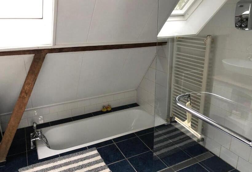 Bed and Breakfast Rumah Indo Garden