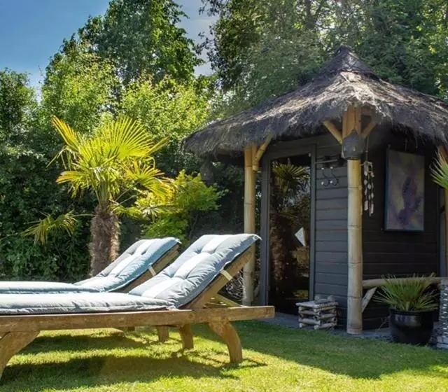 ベッドアンドブレックファースト Rumah Indo Garden