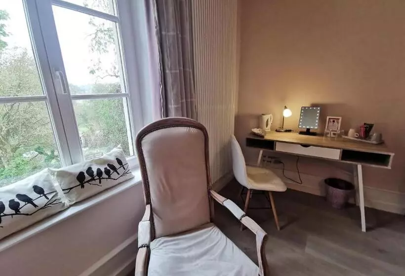 ベッドアンドブレックファースト Chambres D Hôtes La Tuilerie