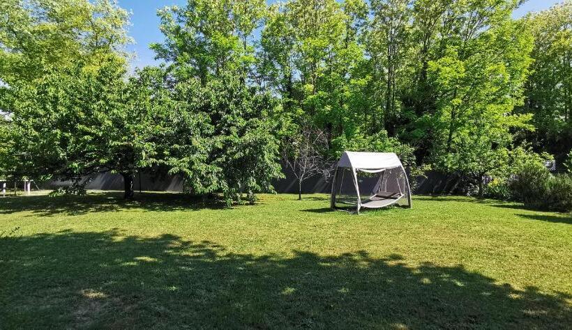 Bed & Breakfast L Authentique