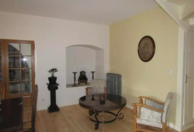 ベッドアンドブレックファースト Le Pont Du Roy