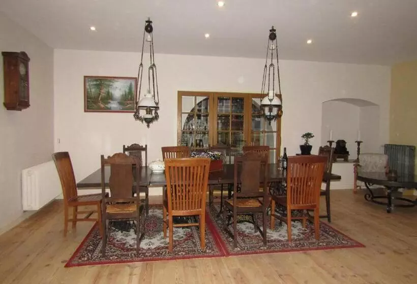 ベッドアンドブレックファースト Le Pont Du Roy