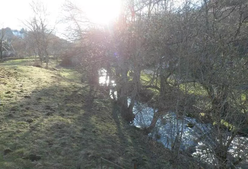 ベッドアンドブレックファースト Le Pont Du Roy