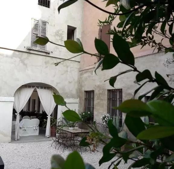 Aamiaismajoitus (B&B) Piccola Corte Antica