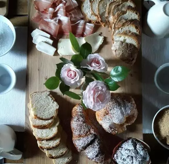 Aamiaismajoitus (B&B) Piccola Corte Antica