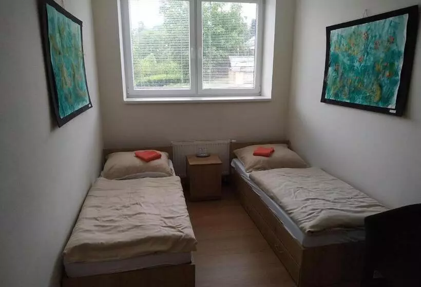 Hotelli Centrum Pro Vzdělávání A Kulturu