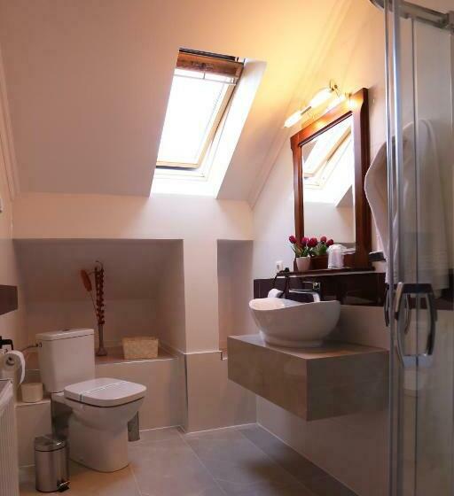 ホテル Pensiunea Trei Pini