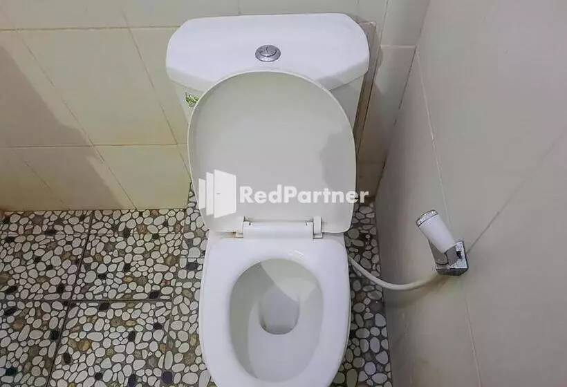 ホテル Puri Yasmin Potowanua Lasusua Mitra Reddoorz