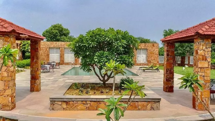 ホテル Sariska Safari Lodge