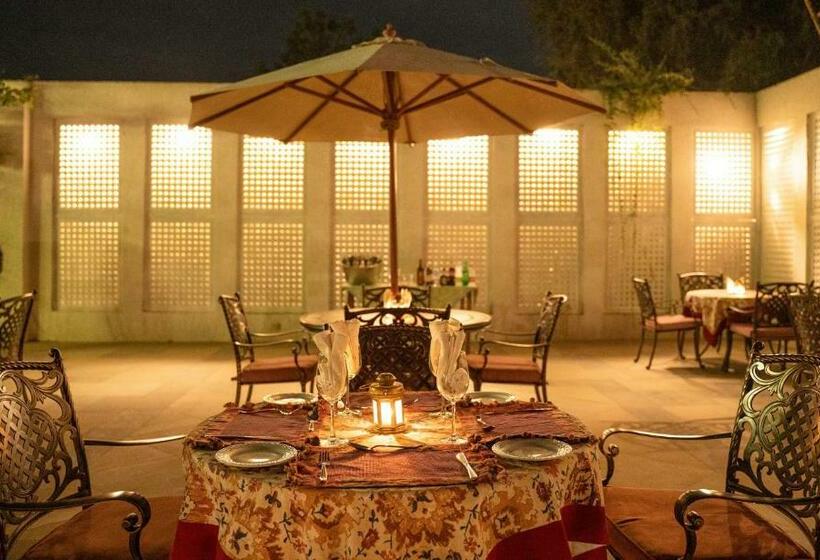 Hotel Sariska Safari Lodge