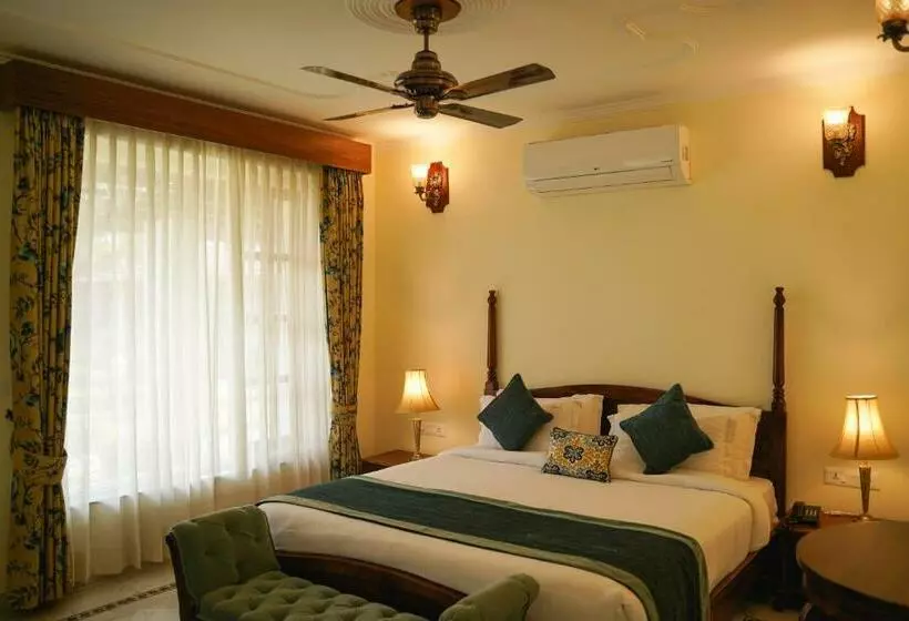 ホテル Sariska Safari Lodge