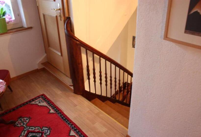 הוסטל B&b Stirnimann