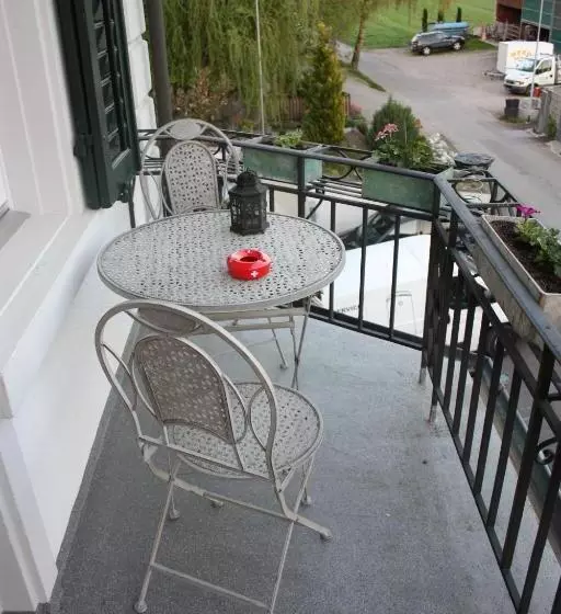 ユースホステル B&b Stirnimann