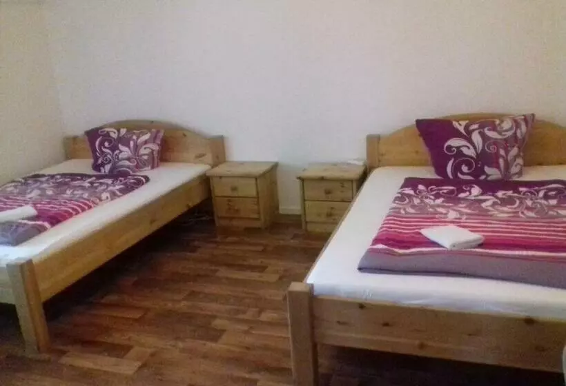 Retkeilymaja Gasthaus Wendischbrome