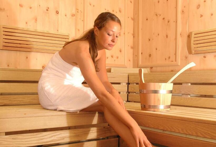 호스텔 Karlingerhaus