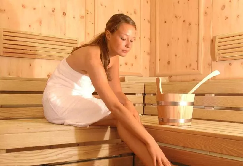 Retkeilymaja Karlingerhaus