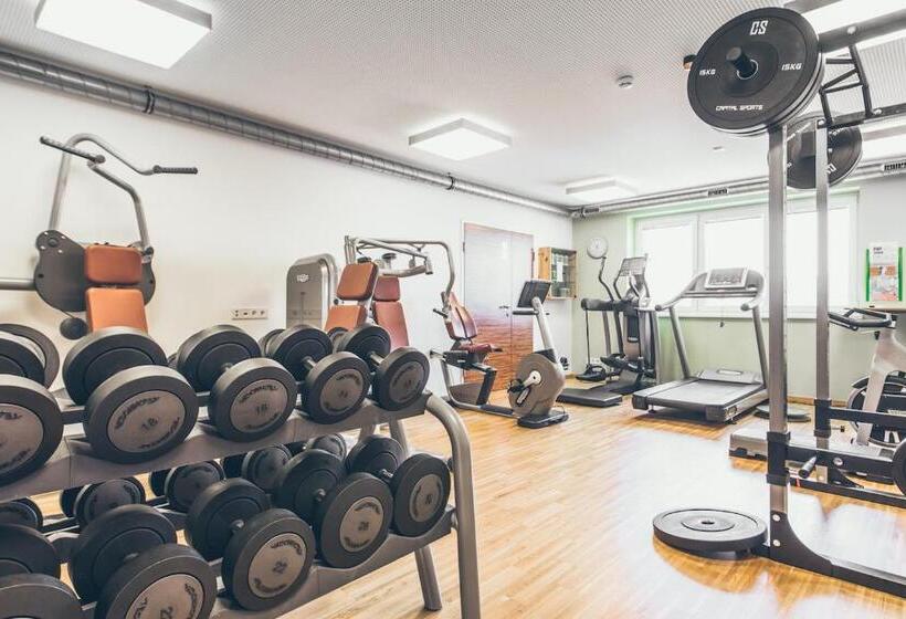 호스텔 Karlingerhaus