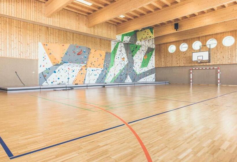 호스텔 Karlingerhaus