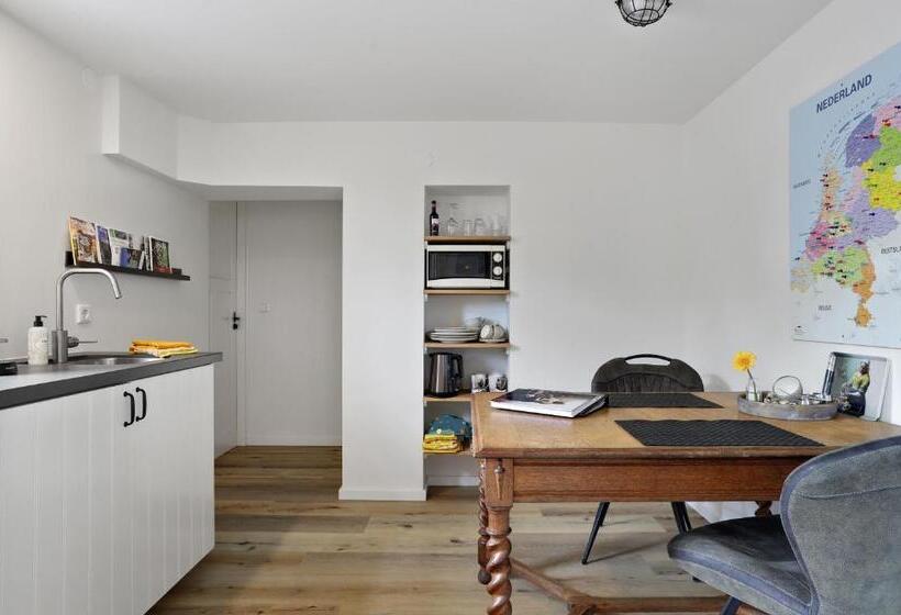 Bed and Breakfast Vakantiehuis Bij Vermeer