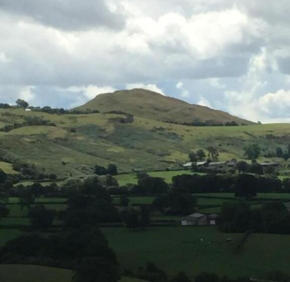 민박 Bank Farm House