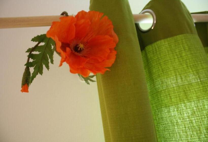 ベッドアンドブレックファースト La Lune En Bulles