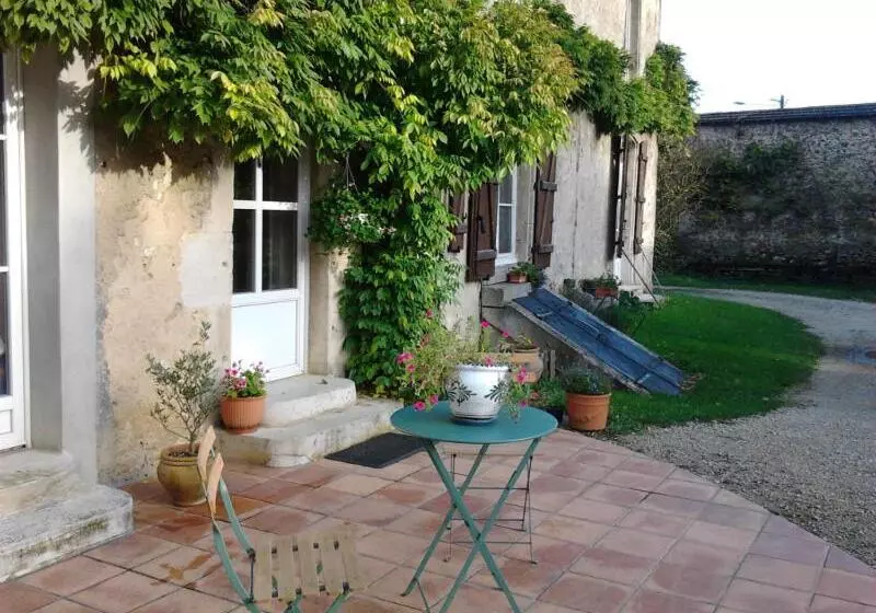 Aamiaismajoitus (B&B) La Maison De Marie Claire