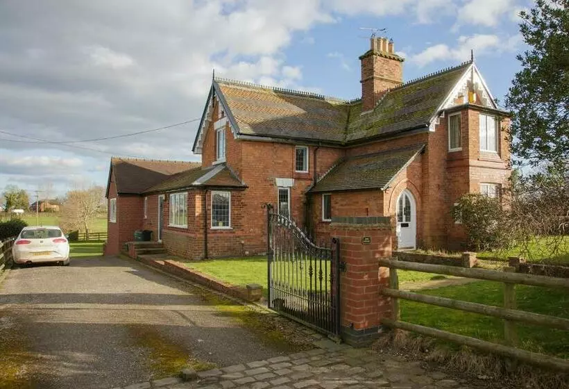Bed and Breakfast Moss Cottage