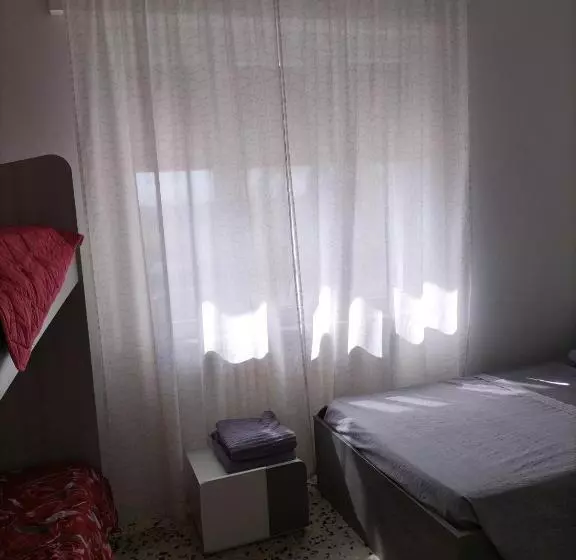 Aamiaismajoitus (B&B) Noemi & Julienne