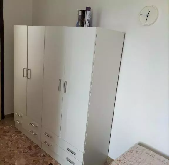 Aamiaismajoitus (B&B) Noemi & Julienne