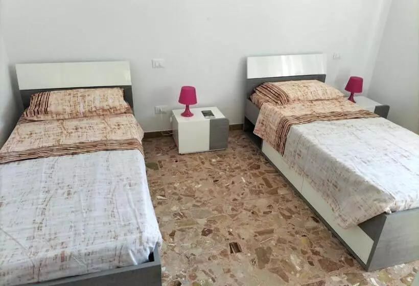 Aamiaismajoitus (B&B) Noemi & Julienne