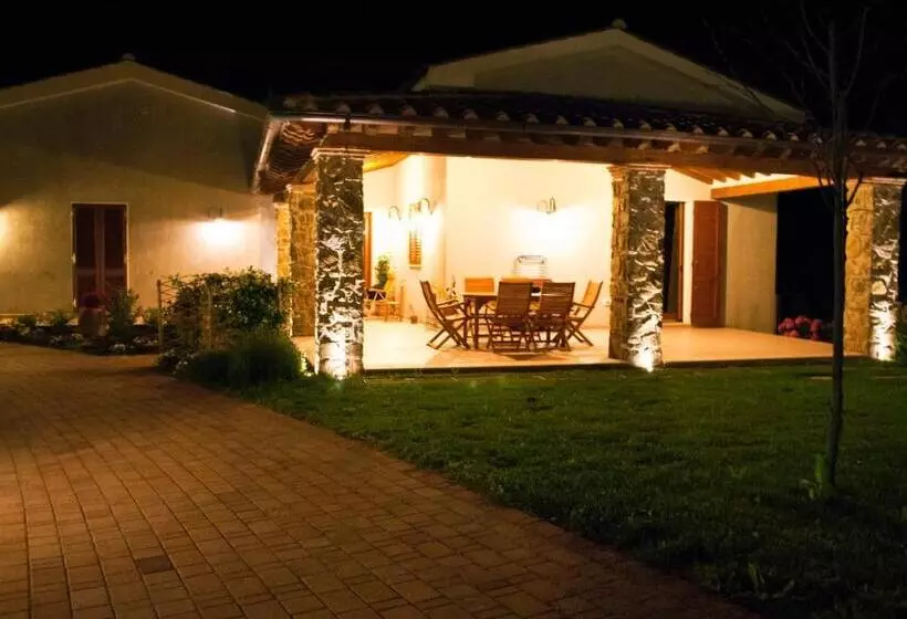 Aamiaismajoitus (B&B) Tonini House
