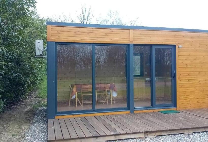 مبيت وإفطار Villa Dikaria