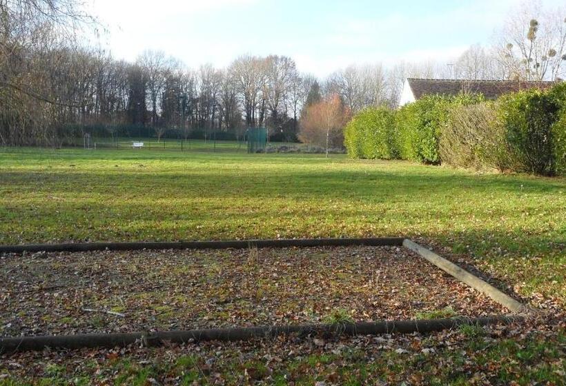 مبيت وإفطار Villa Dikaria