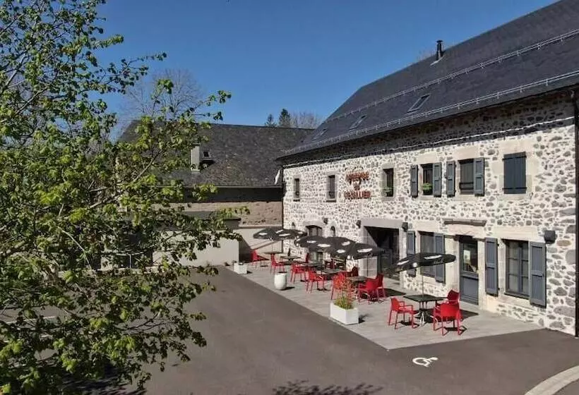 ホテル Auberge Du Cezallier