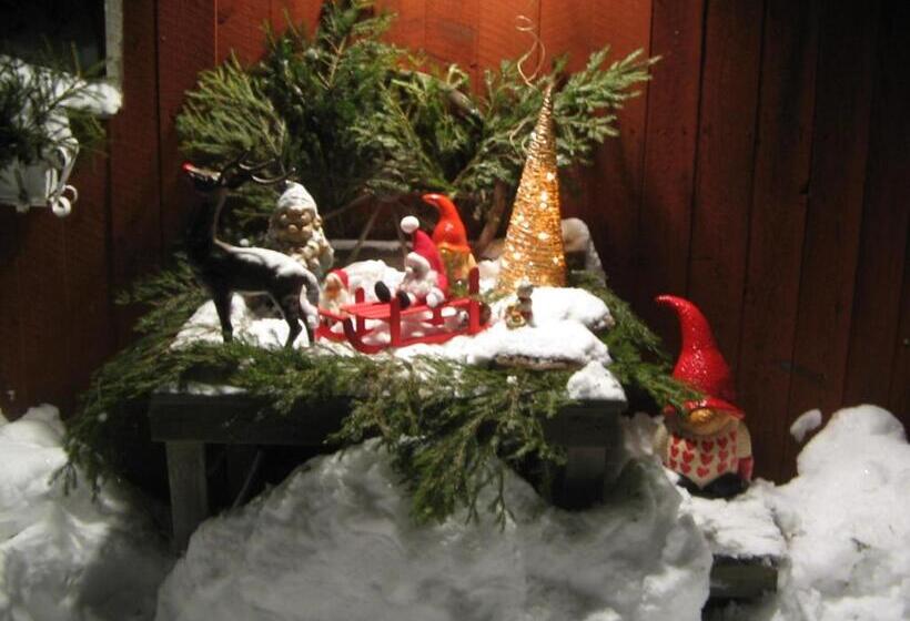 בית מלון כפרי Backgårdens Turism & Kultur