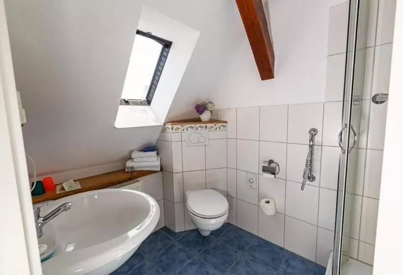 Hotelli Das Gutshaus Solzow Mecklenburgische Seenplatte Müritz