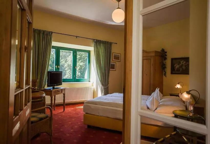 Hotelli Das Gutshaus Solzow Mecklenburgische Seenplatte Müritz