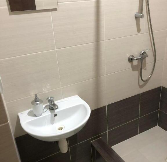 モーテル Ubytovanie Toscana